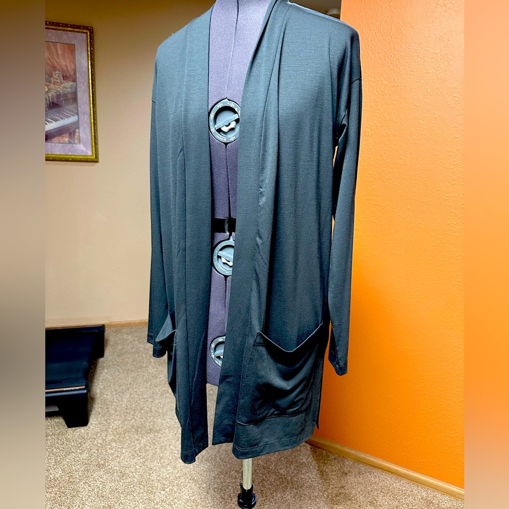 Cardigan Gray